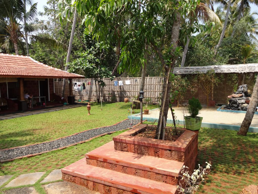 Ambadis Villas Kodungallur Exterior photo