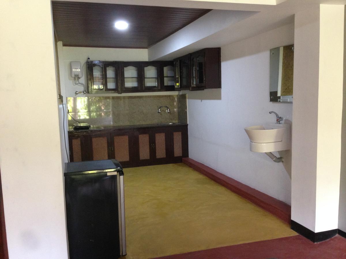 Ambadis Villas Kodungallur Exterior photo
